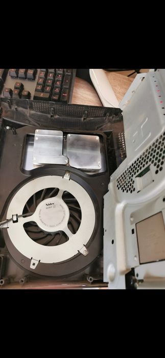 Curatare, schimbare pasta, modare console ( PS3, PS4)