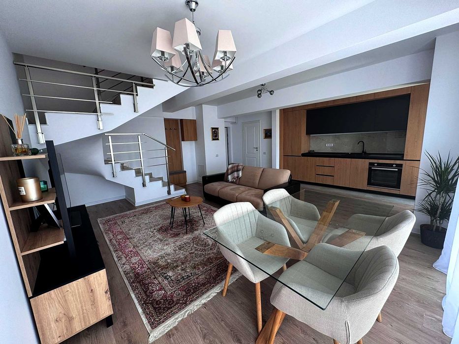 Închiriez duplex modern, ansamblul Central Address, sector 5, București