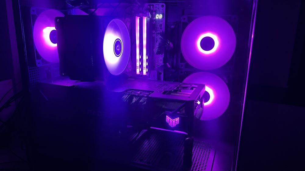 7900XT 7800x3d 2 tb nvme ddr5 32 gb x870 aorus elite ice WiFi
