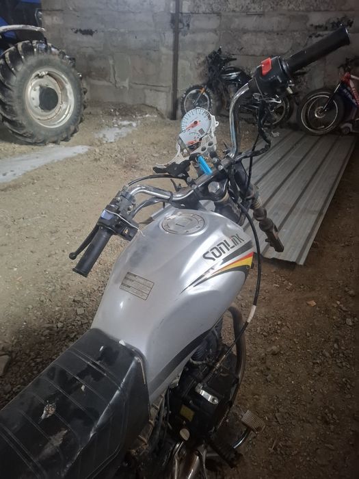 Мотоцикл сатылады