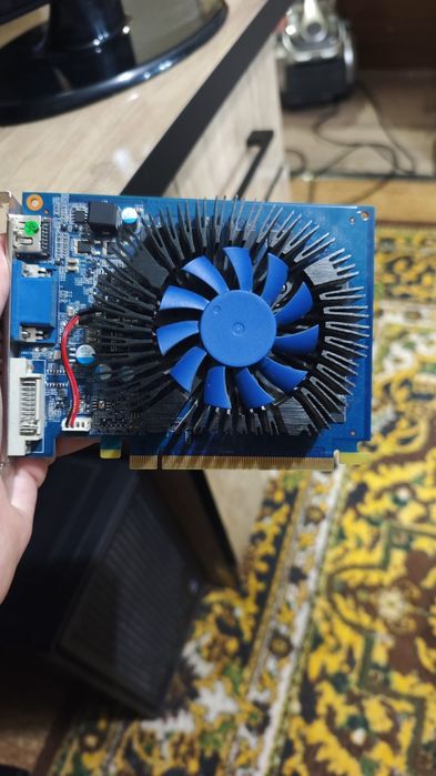 Видеокарта GT730 на 2 Гб DDR3