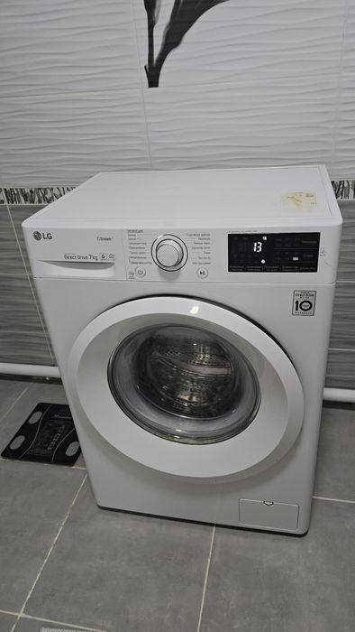 Срочно продам рабочий холодильник самсунг