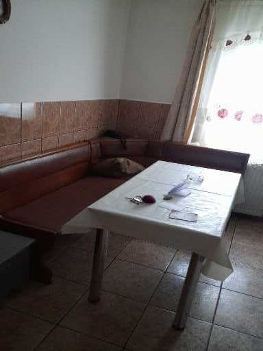 apartament 2 camere de inchiriat,parter zona obor