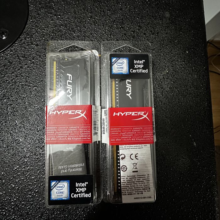 2x Kingston FURY Beast 8GB DDR4 3200MHz KF432C8BB/8
