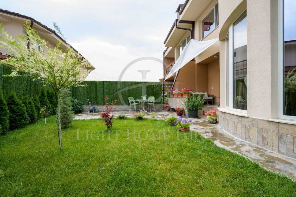 Продава се Къща в Пловдив, Христо Смирненски - 360 кв.м за 1192 €/кв.м - Снимка #10