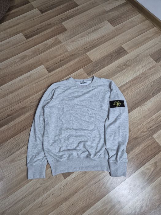 Bluzon Stone Island – Mărimea M – Nou