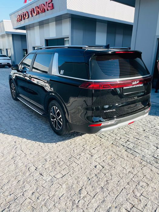KIA Carnival 2-pozitsya avtomobil sotiladi !