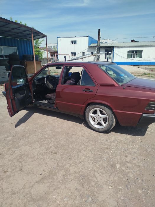 Продам машину Мерседес