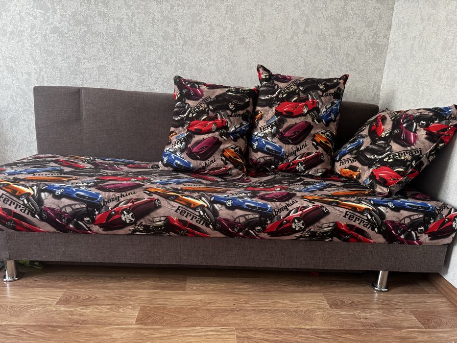 Продам тахту б/у