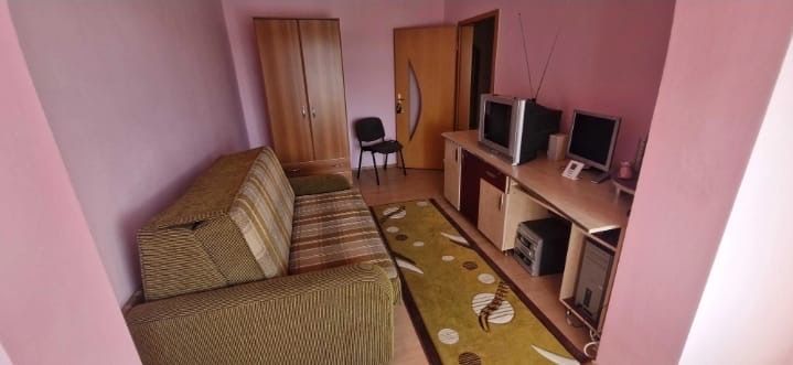 De vanzare apartament cu 3 camere
