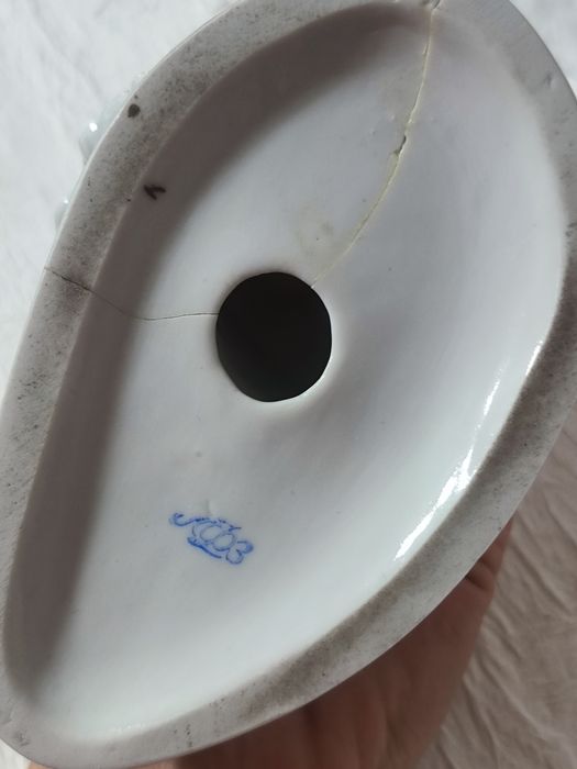 Балерина с дефектом фарфоровая СССР