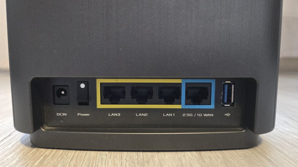 ROUTER dedicat Mesh ASUS AX7800 XT9