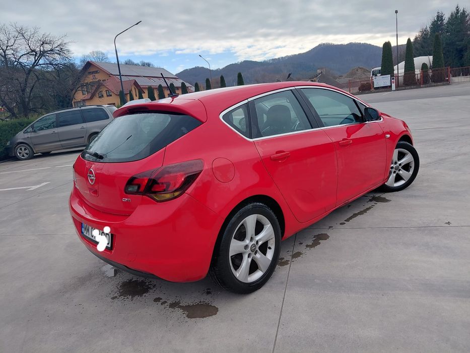 Opel astra J 2010 1.7 cdti