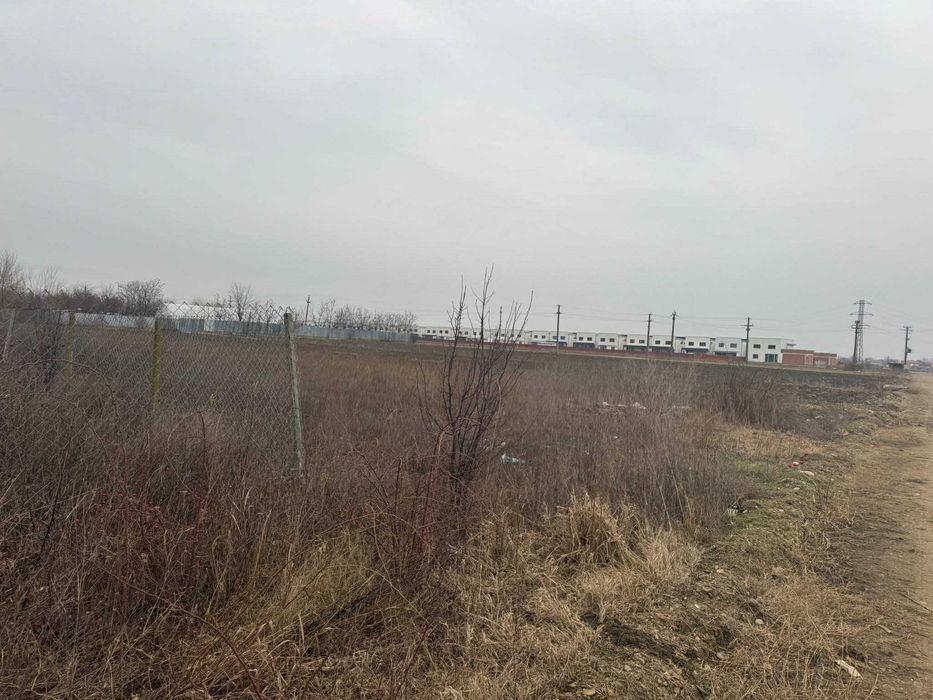 Vand teren Intravilan