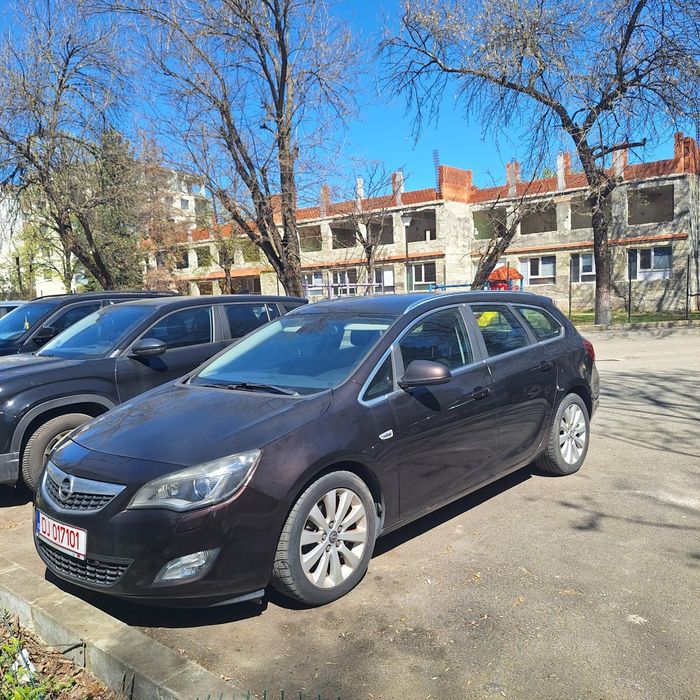 Opel astra J 2012 cosmo 1.7 d EcoFlex