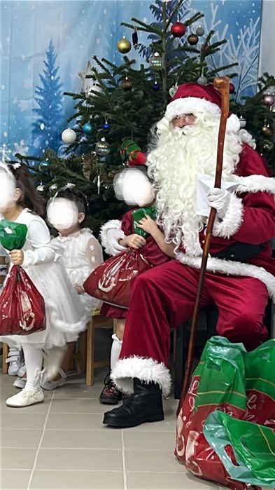 MOS CRĂCIUN de închiriat!