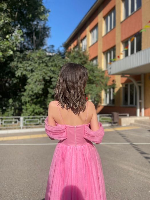 Продам выпускное платье