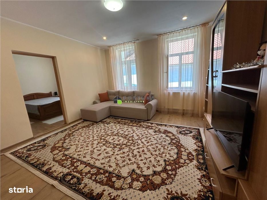Casa cocheta, 2 camere mobilata si utilata, Centrul Istoric
