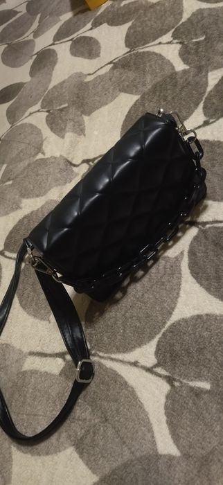 Продам сумочку новая