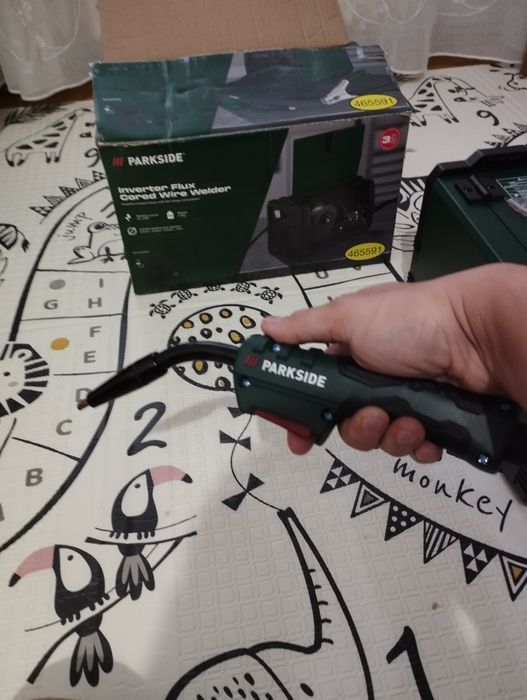 Aparat de sudura mig Parkside invertor flux