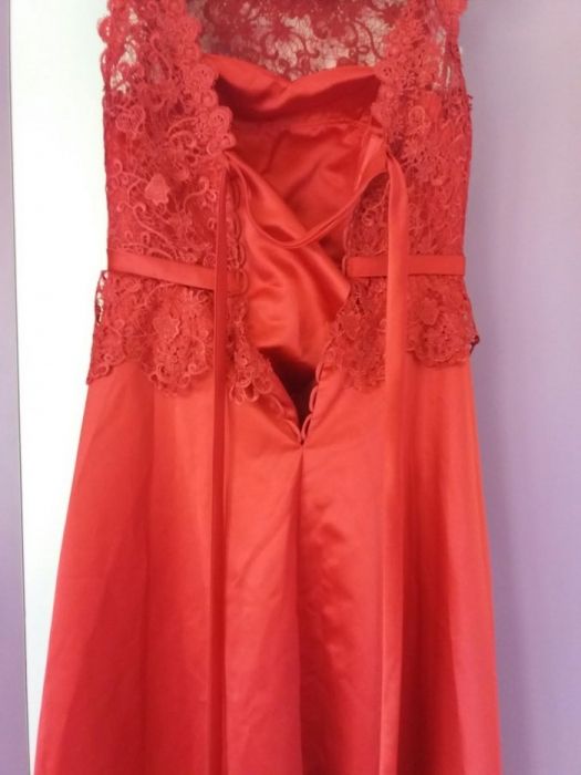 Rochie de seară rosie