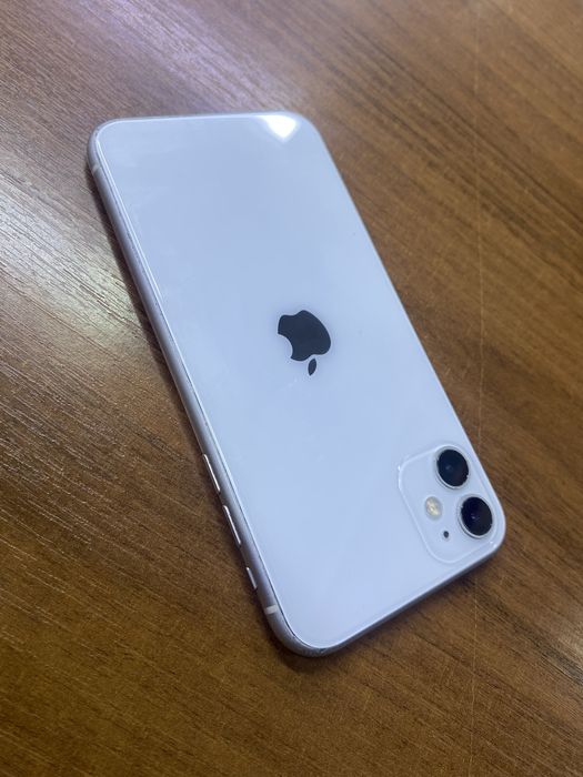 Продам iPhone 11 128gb.