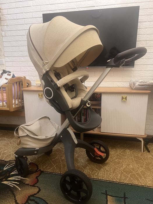 Stokke xplory v5 коляска