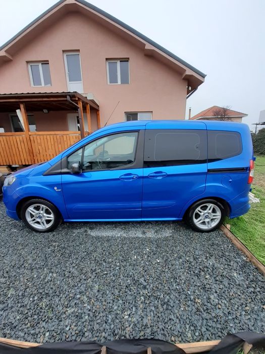 Ford Tourneo  Courier  2018