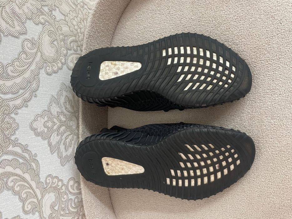 Adidas yeezy boost 350 v2