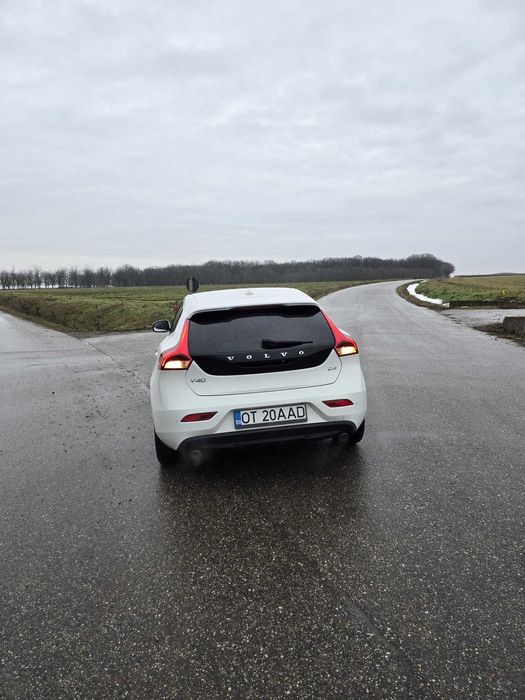 Model unicat VOLVO V40 1.9 2013