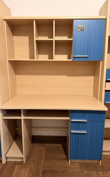 Продам парту срочно