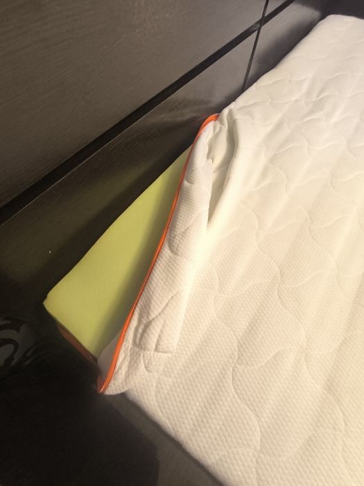 Продам кровать  двуспальную