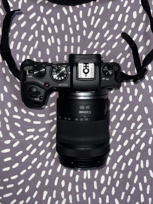 Камера  Canon Rp