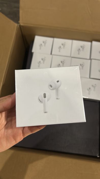 Airpods  pro 4,Airpods pro  3 ЧИСТО НОВИ