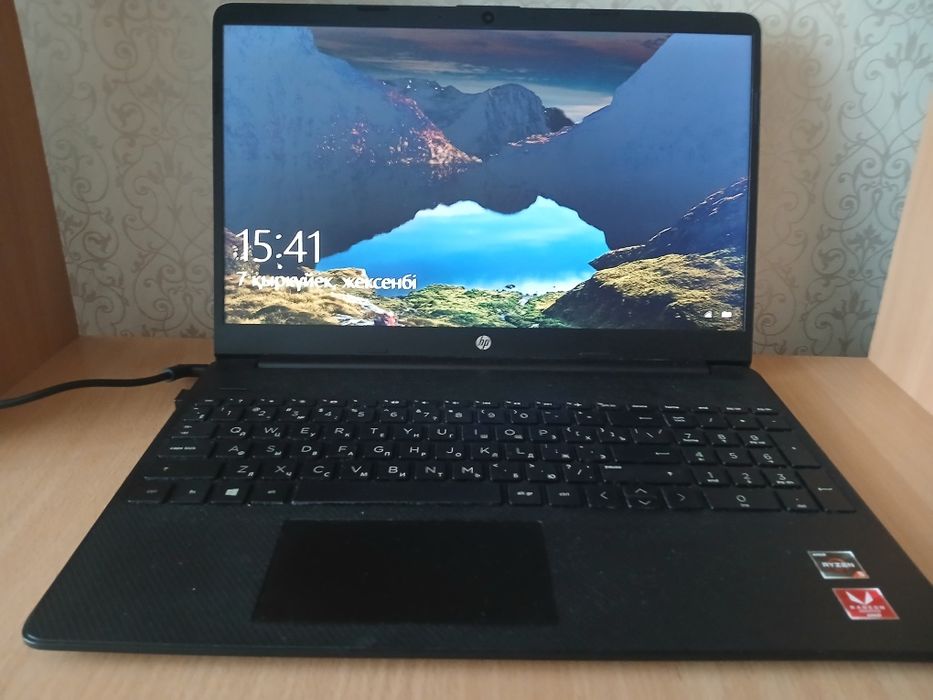 Продам Ноутбук HP 15s-eq0xxx