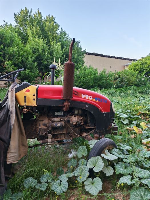 Mini traktor sotiladi / Srochno sotiladi, holati yaxshi