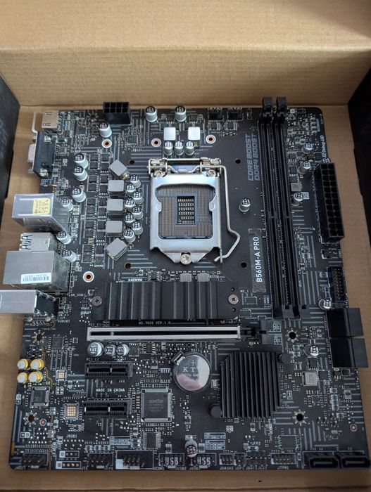 Материнская плата Msi b560m-a pro