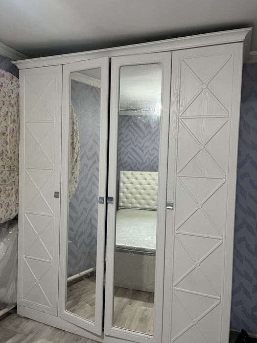 Мебель- спальная гарнитура