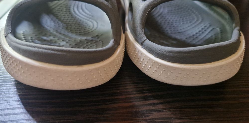 Сандалии Crocs б/у оригинал размер:27(17.5 см)
