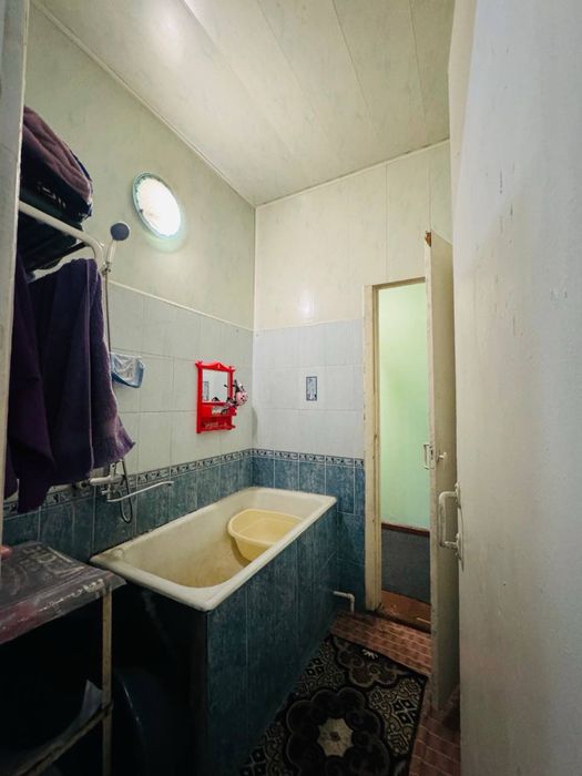 Massiv panelniyda 2 xonali uy sotiladi