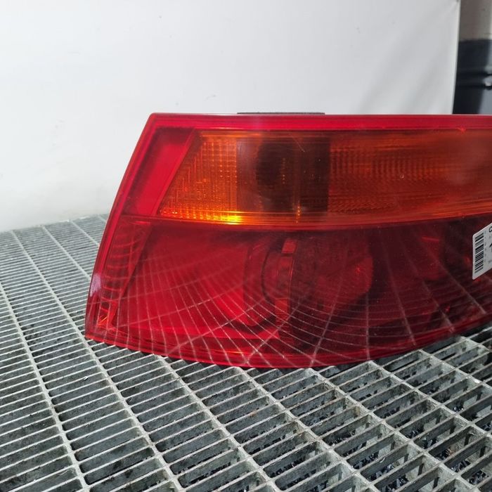 Stop Dreapta AUDI Q7 2005 - 2009 SUV 4 Usi (1462) Bec clasic