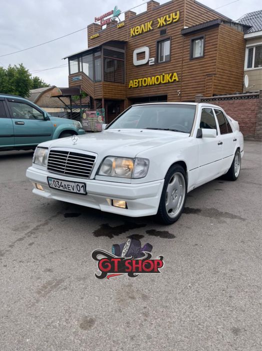 Мерседес 124 бампер,пороги W124 ешка мерс