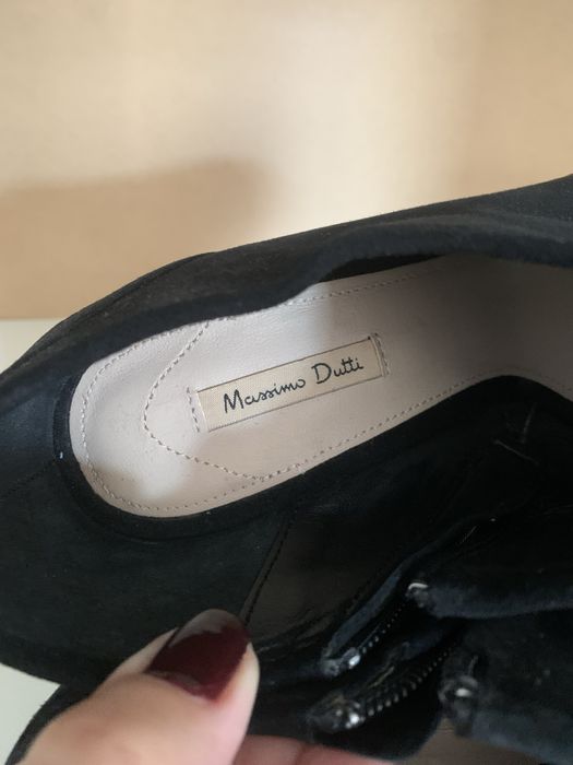 Botine negre piele Intoarsa Masimo Dutti , marime 40