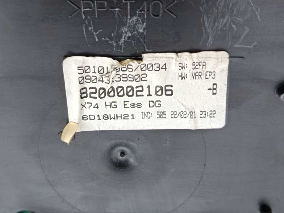 Ceas bord Renault Laguna I cod 8200002106