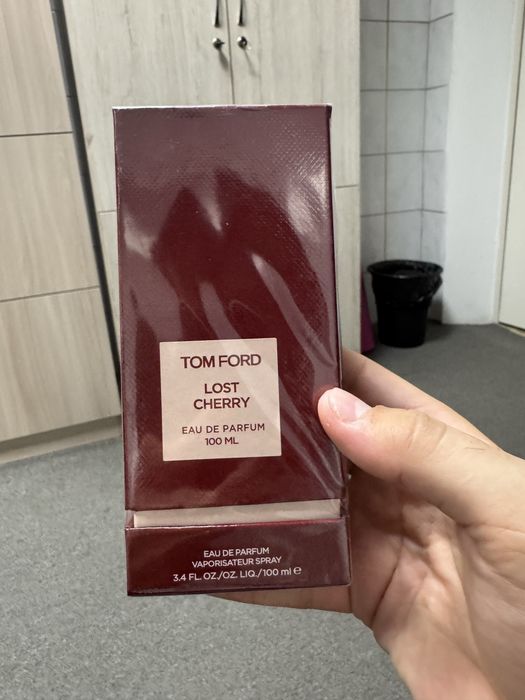 Продам духи оригинал Tom Ford Lost Cherry 100ml
