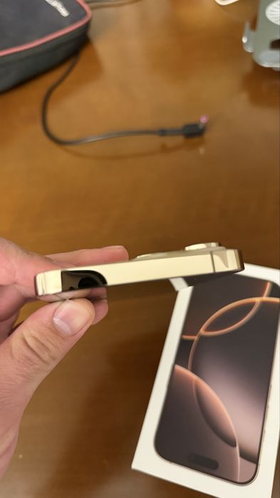 Iphone 14 pro max Gold