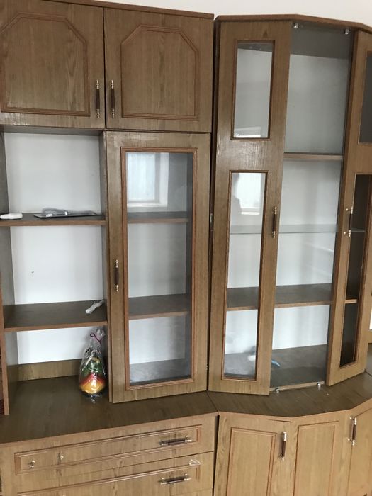 Продам стенку 5 м для гостиной