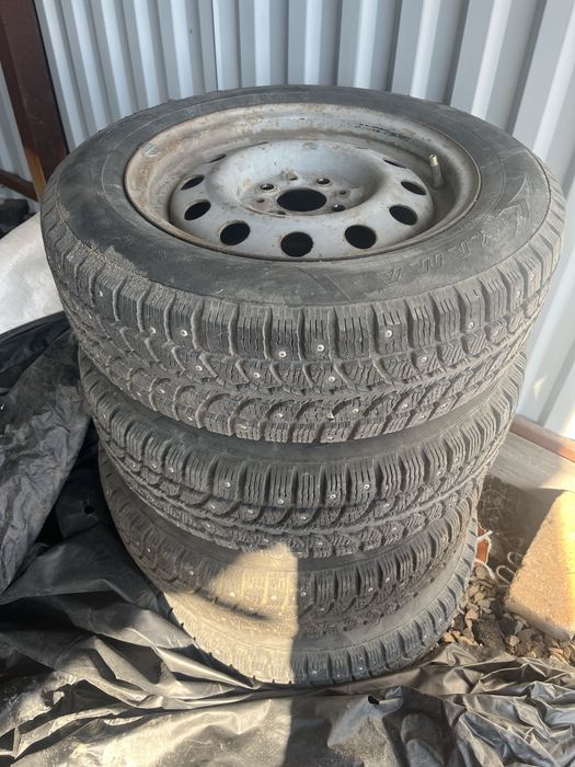 Продам резину зима р14