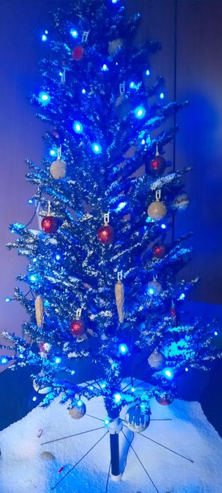 Brad de Craciun artificial