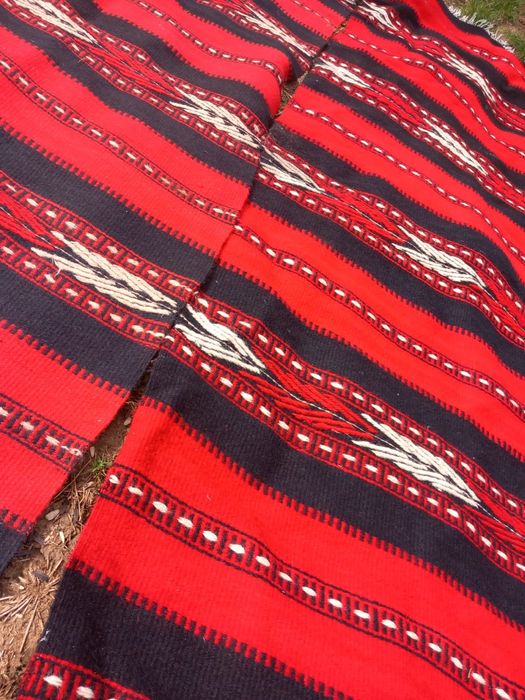 Covor macat tradițional velinta de lana 100%  țesut manual la război